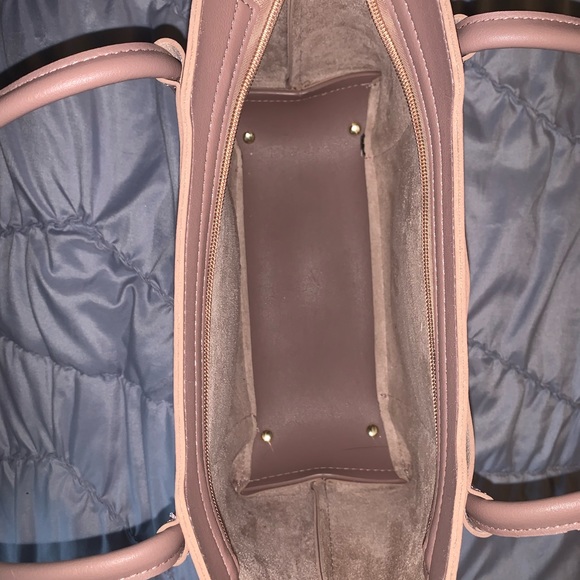 Purse - Picture 3 of 4